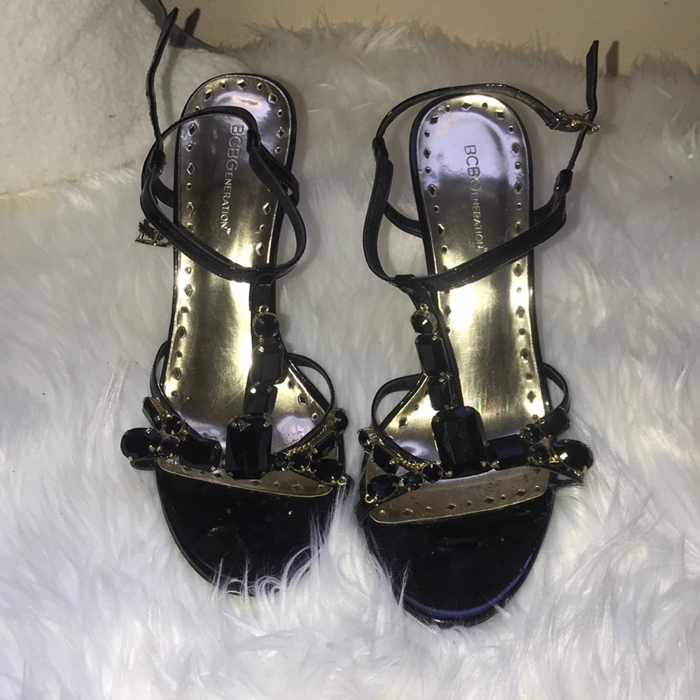 BCBG heels